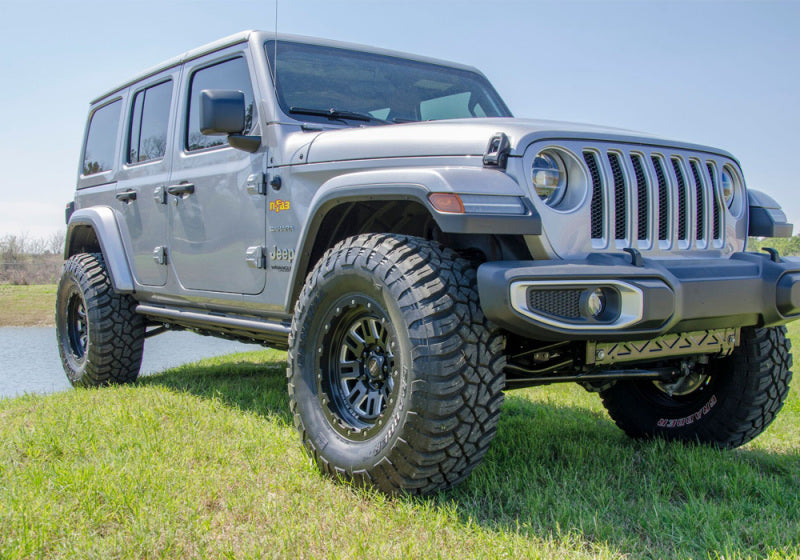 Load image into Gallery viewer, N-Fab RKR Rails 2019 Jeep Wrangler JT 4DR Truck Full Length - Tex. Black - 1.75in

