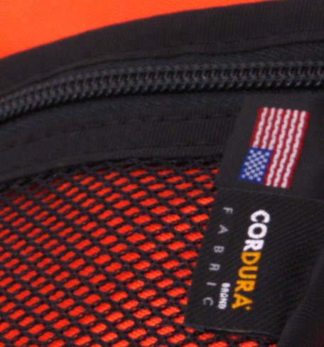 Load image into Gallery viewer, Loculus Sling Bag
