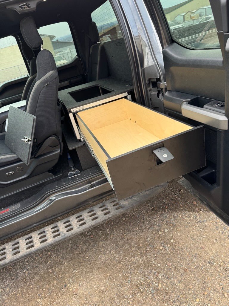 Load image into Gallery viewer, Ford - F250-F550 - 2017-Present - 4th-5th Gen - Super Cab - without the center mounted B&amp;O Subwoofer - Explore Series - Single Drawer Module - With Fitted Top Plate
