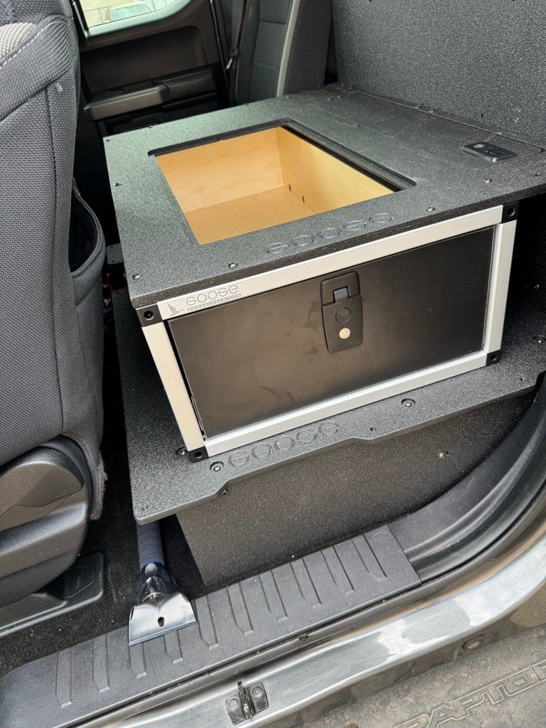 Load image into Gallery viewer, Ford - F250-F550 - 2017-Present - 4th-5th Gen - Super Cab - without the center mounted B&amp;O Subwoofer - Explore Series - Single Drawer Module - With Fitted Top Plate
