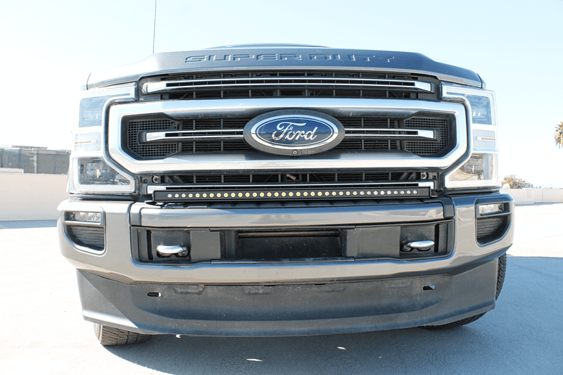 Load image into Gallery viewer, 2020-22 Ford Super Duty F250/F350/F450 40in Light Bar SLIM
