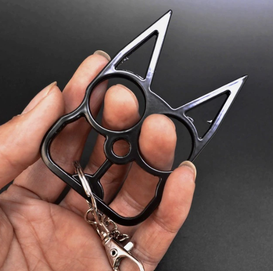 Load image into Gallery viewer, Fox Head Self Defense Keychain
