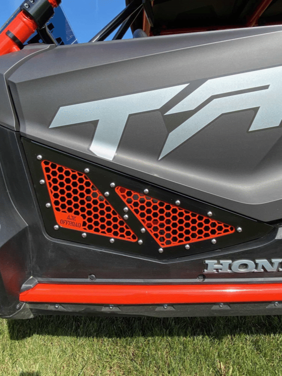Load image into Gallery viewer, Vented Honda Talon Lower Doors
