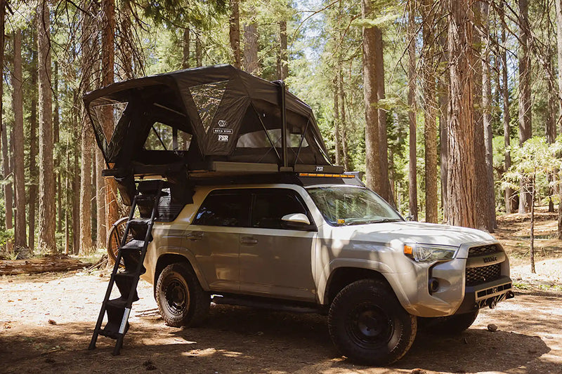 Load image into Gallery viewer, Free Spirit Recreation Nova King - Rooftop Tent
