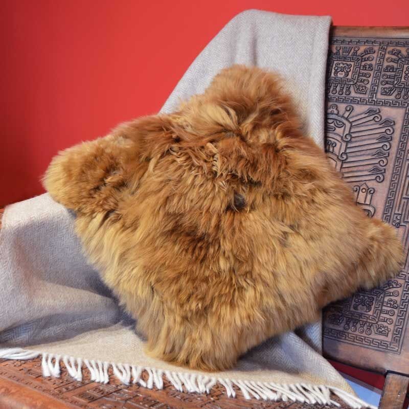 Load image into Gallery viewer, Fur Alpaca Pillow Case 16x16"
