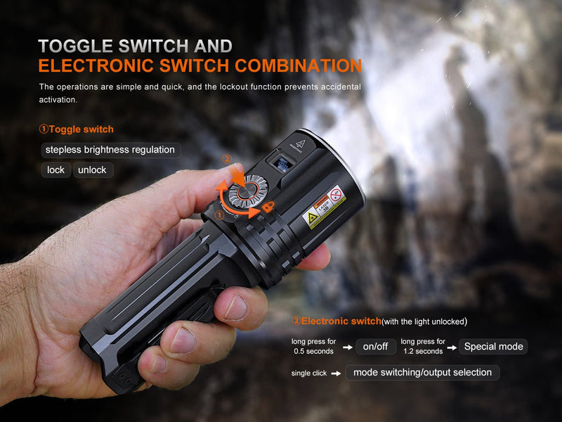 Load image into Gallery viewer, Fenix LR36R White Laser Searching Flashlight
