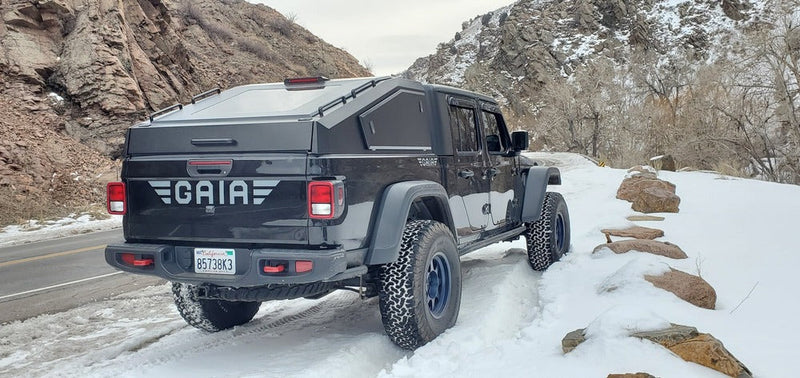 Load image into Gallery viewer, GAIA Jeep Gladiator Camper Shell - Shadow Top Fastback Truck Cap
