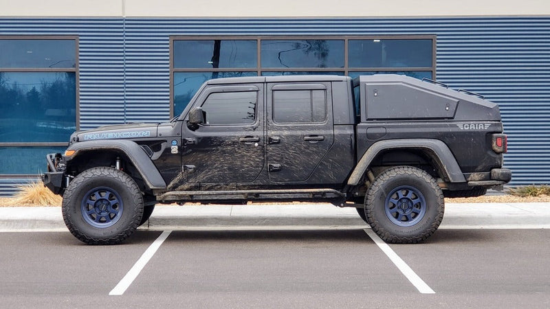 Load image into Gallery viewer, GAIA Jeep Gladiator Camper Shell - Shadow Top Fastback Truck Cap
