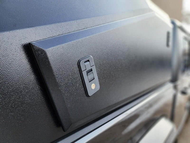 Load image into Gallery viewer, GAIA Jeep Gladiator Camper Shell - Shadow Top Fastback Truck Cap
