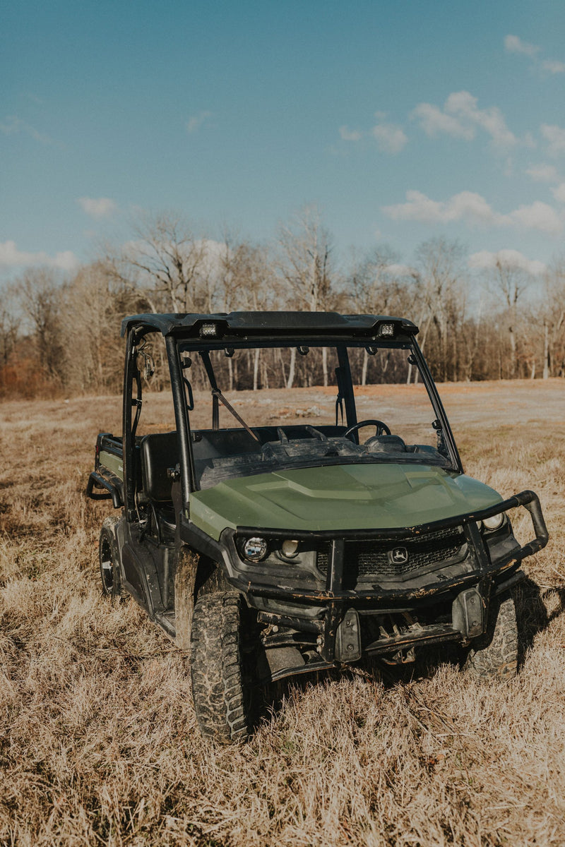 Load image into Gallery viewer, John Deere Gator XUV 835/865 Windshield 2018-Up
