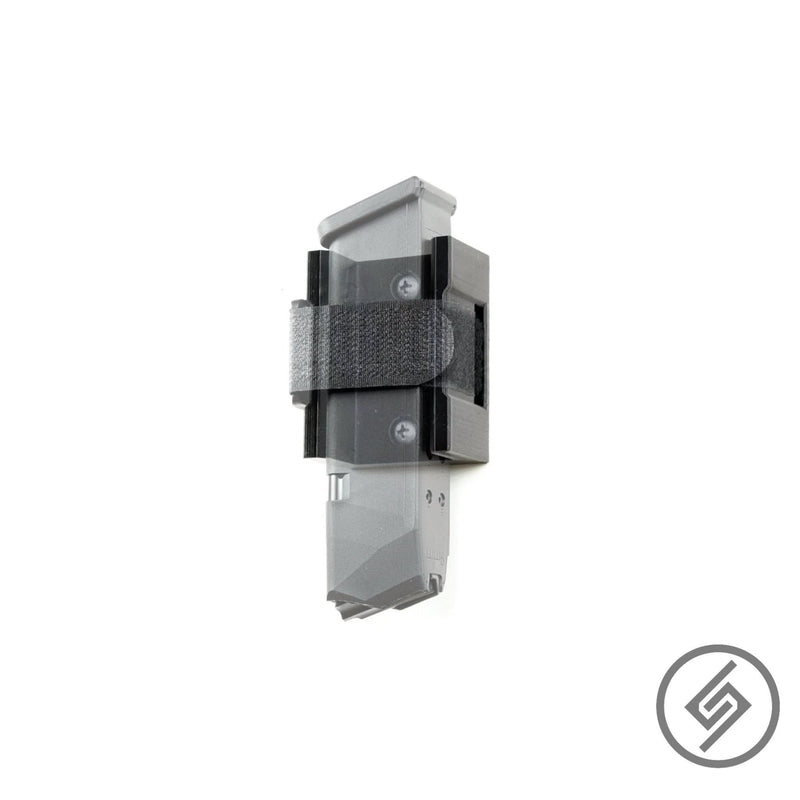 Load image into Gallery viewer, Glock Magazine Wall Storage Rack (Velcro Mount)
