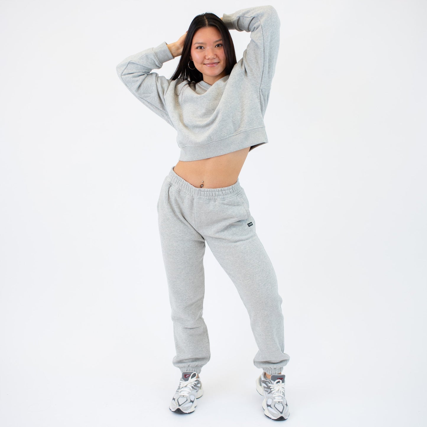 V Neck Crop Sweatshirt - Skoutley Outdoors LLC
