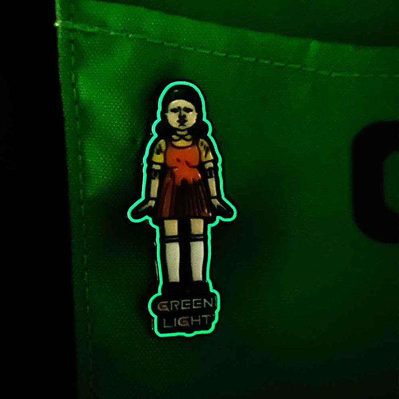 Load image into Gallery viewer, Green Light Girl Pin (Glow Edges) - Metal Butterfly
