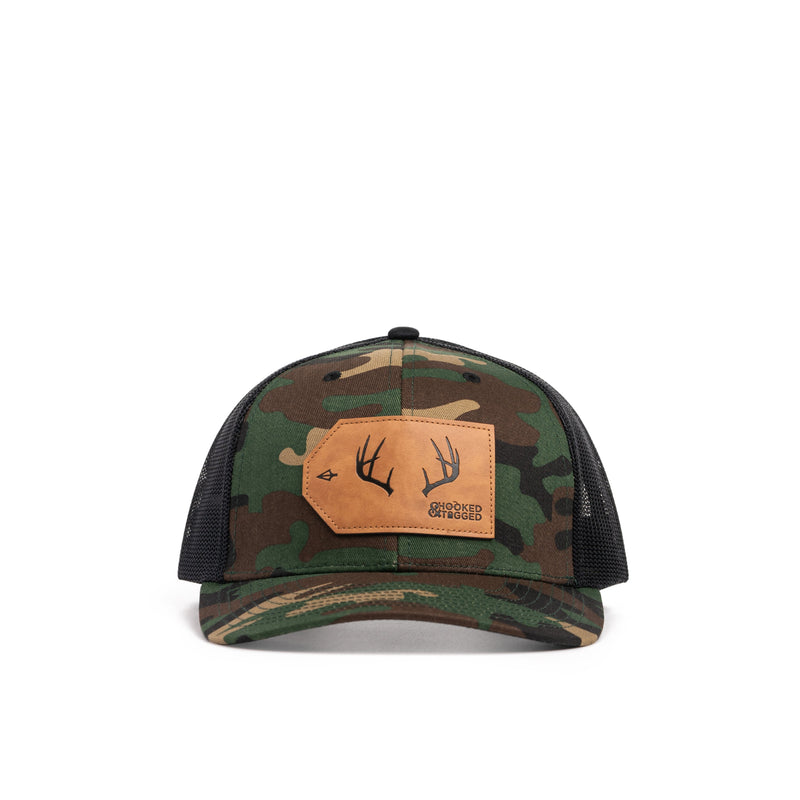 Load image into Gallery viewer, Buck Antler Patch Hat
