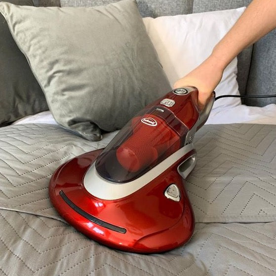Load image into Gallery viewer, Ewbank UV400 Multi-Use Bed &amp; Fabric Sanitizer &amp; Vacuum Cleaner
