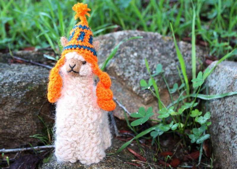 Load image into Gallery viewer, Hat Chullo for Alpacadorable Ornament
