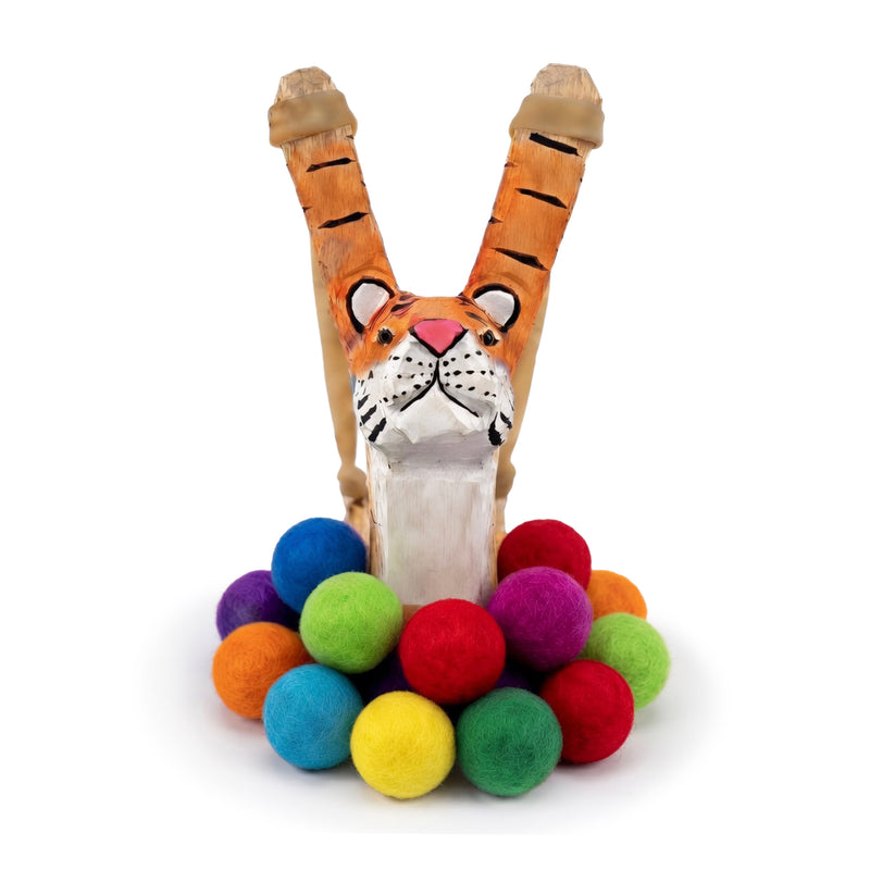 Load image into Gallery viewer, Wooden Tiger Slingshot + Felt Ammo
