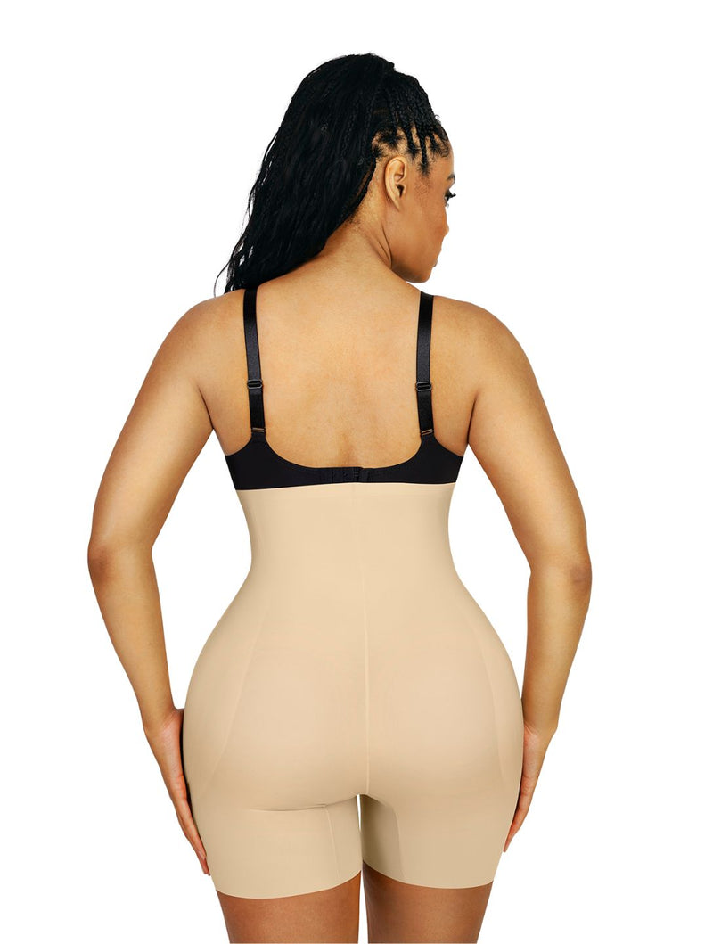 Load image into Gallery viewer, Hip Dips Shorts
