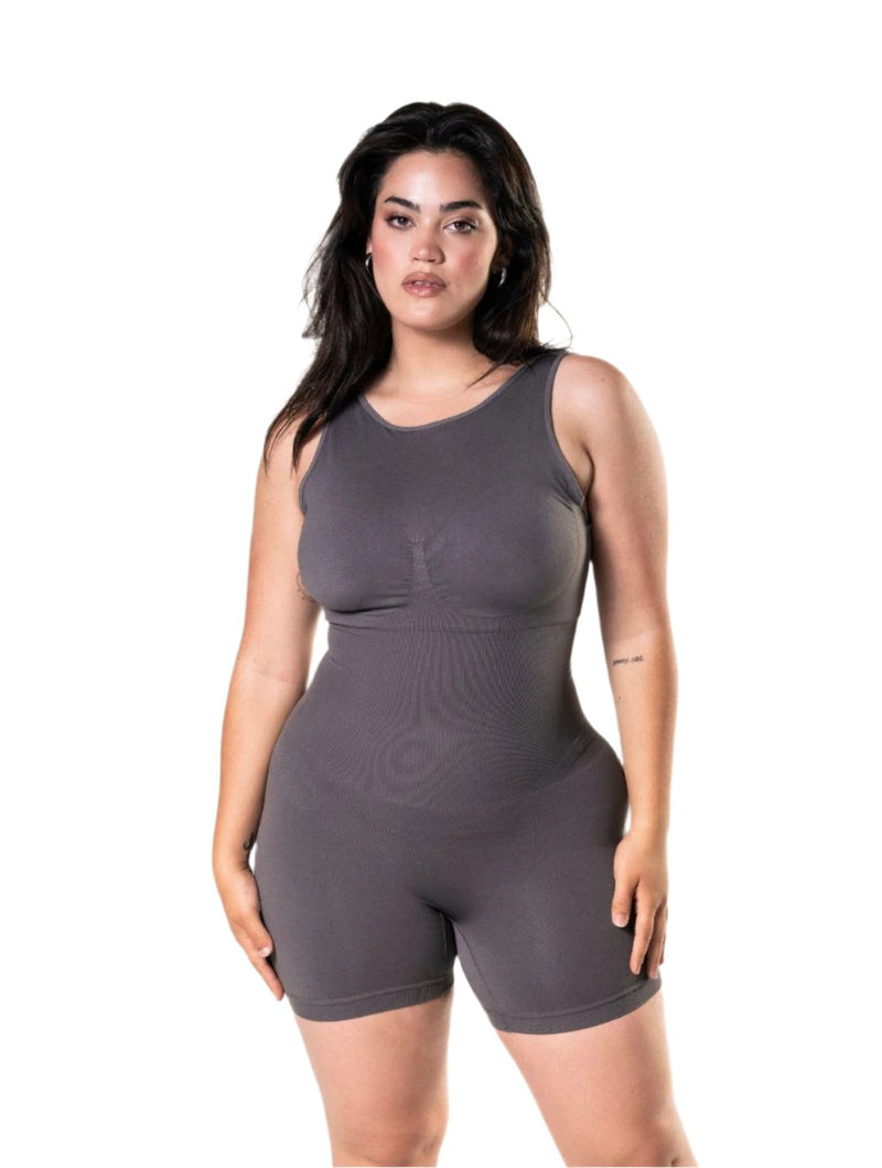Load image into Gallery viewer, Round Neck Low Back Bodysuit
