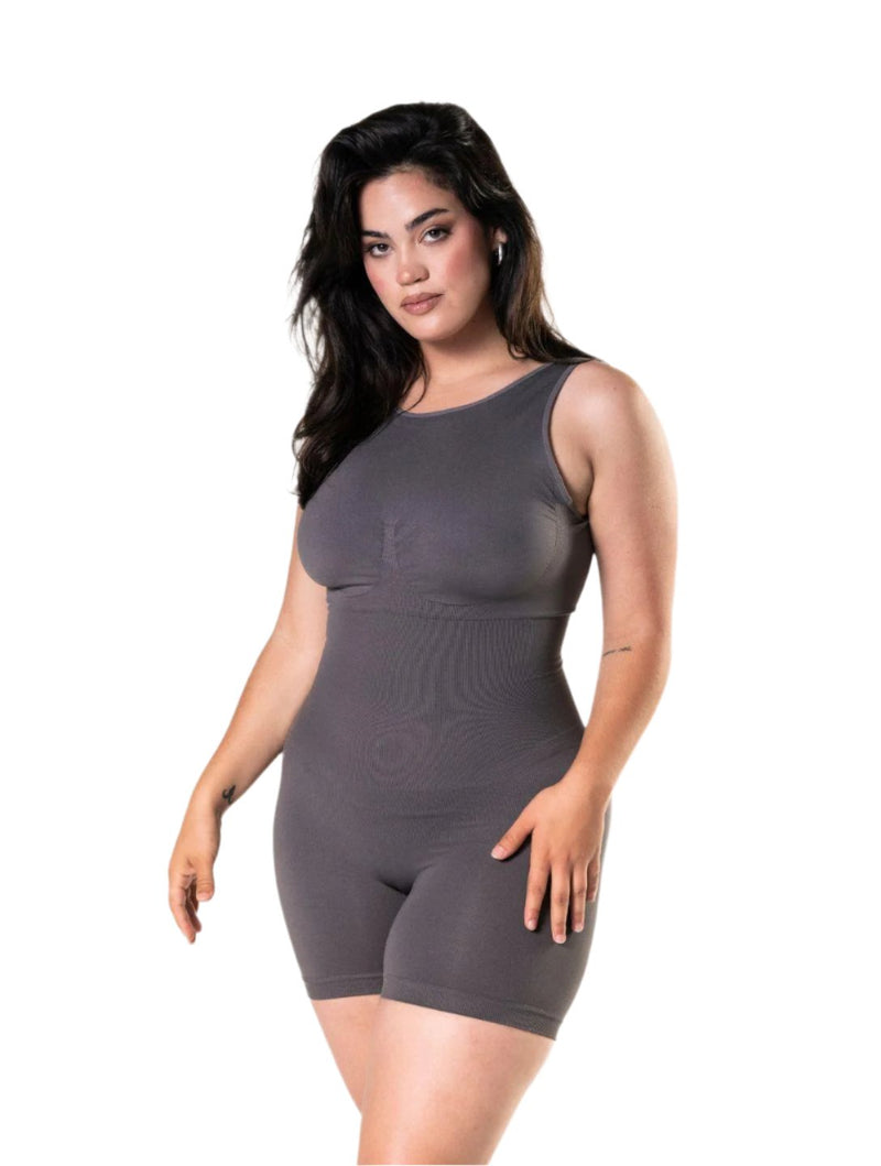 Load image into Gallery viewer, Round Neck Low Back Bodysuit
