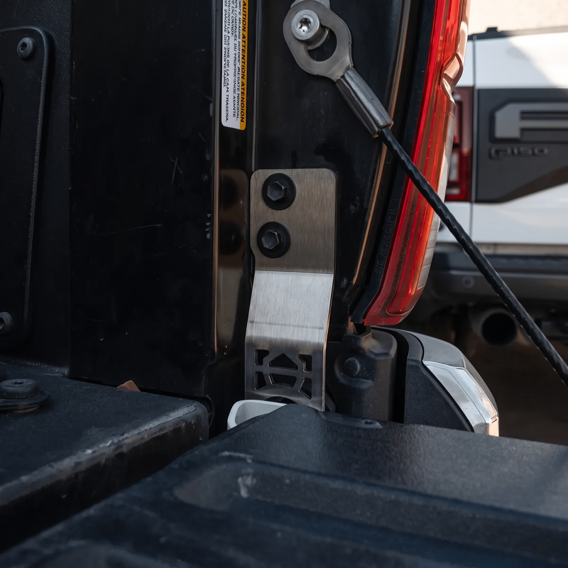Load image into Gallery viewer, Tailgate Theft Protector for 2016-2023 Toyota Tacoma
