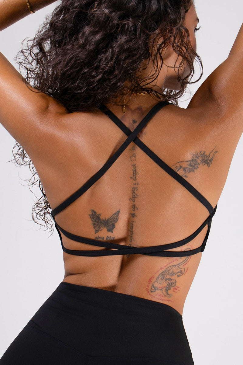 Load image into Gallery viewer, Women's Strappy Open-Back Sports Bra - Black | Scoop Neckline Medium Support
