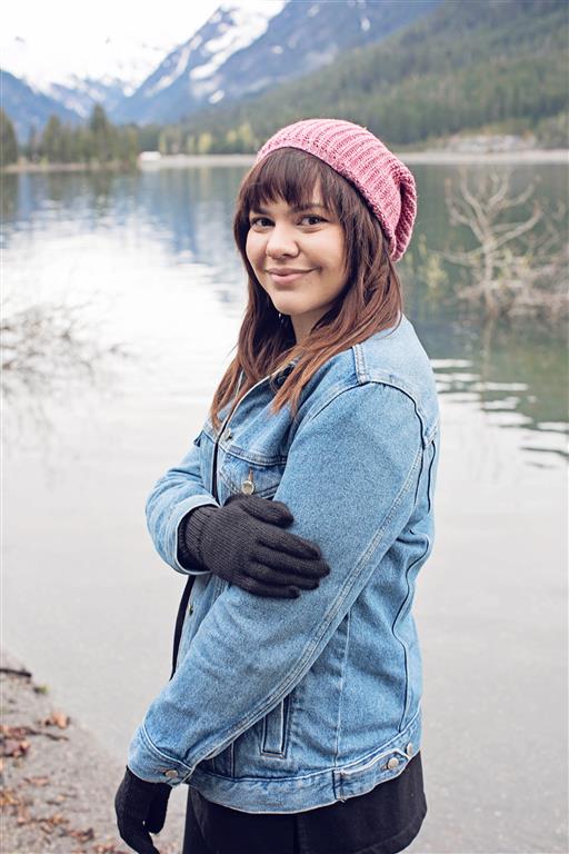 Load image into Gallery viewer, Iditarod 100% Alpaca Double-Thick Reversible Gloves
