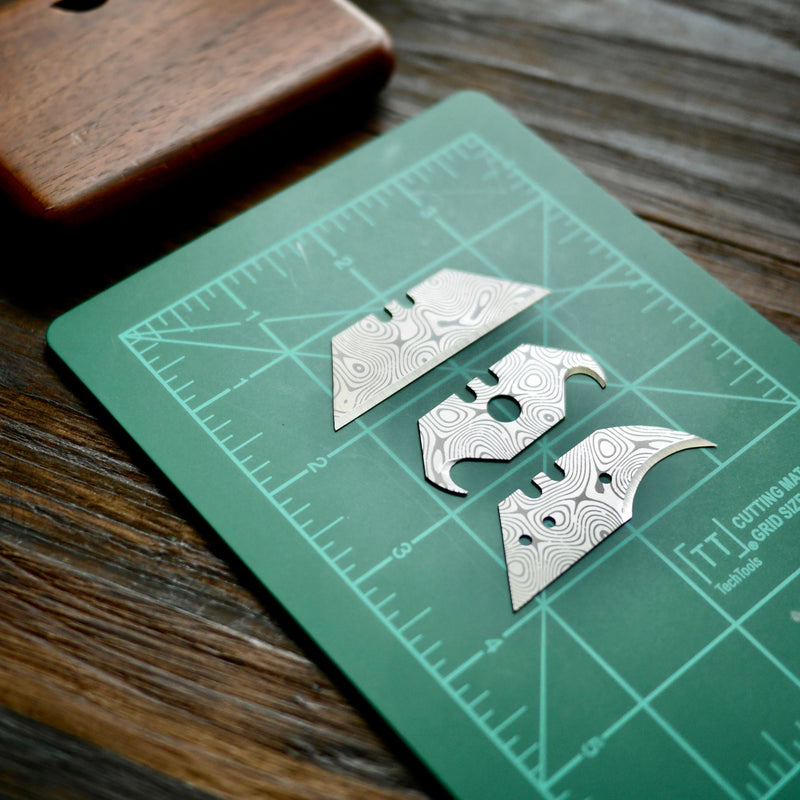 Load image into Gallery viewer, Stinger Laser Engraved Utility Edges, Tool Replacements - Damascus Style
