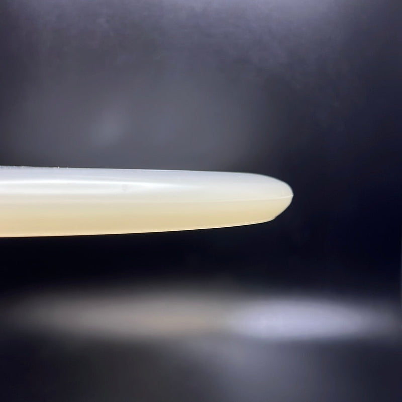 Load image into Gallery viewer, Glow Benny Putter
