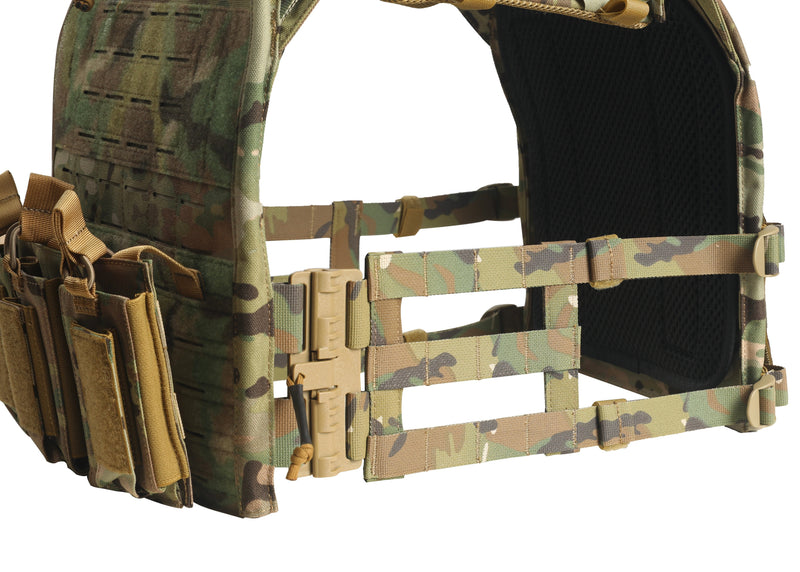 Load image into Gallery viewer, FULL KIT COMBO Crusader 2.0 XL Armor COMBO PACKAGE LIGHTWEIGHT LEVEL IV (2) 10x13.5 Front/Back Plates, Plate Carrier Bag, Medic Pouch
