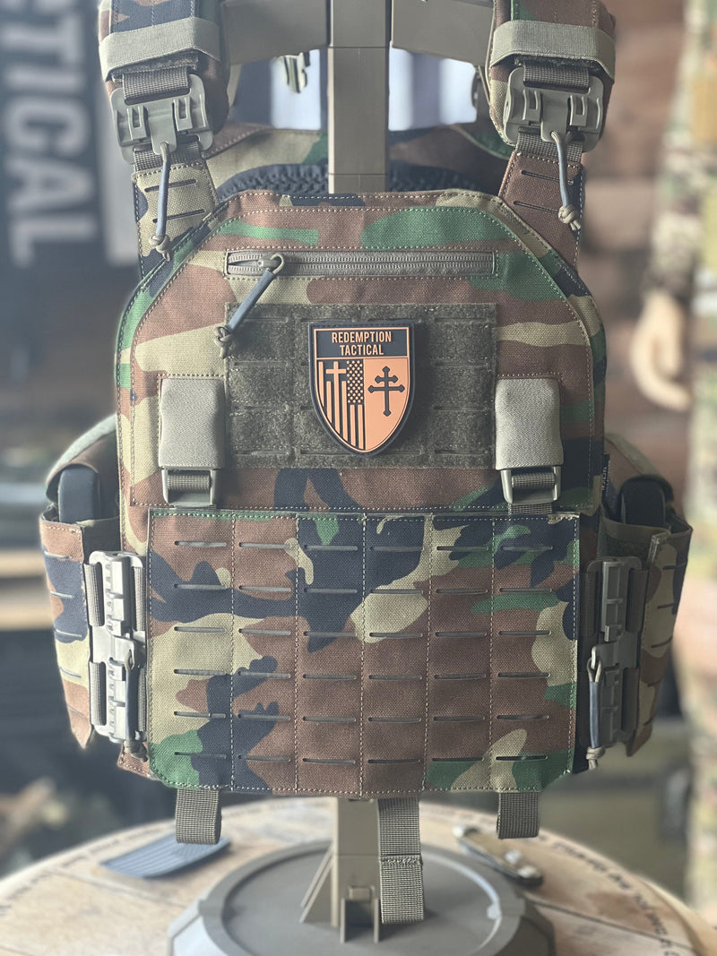 Load image into Gallery viewer, Redemption Tactical "CRUSADER 2.0"® V4 Vest
