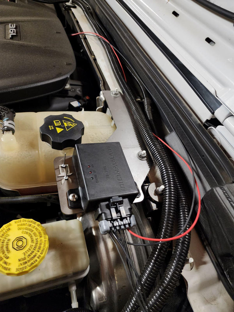 Load image into Gallery viewer, 2018-2024 Jeep Wrangler JL and JT Heated Wiper Blades with Installation Brackets.
