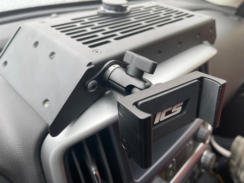 Load image into Gallery viewer, 2015-2023 Chevy Colorado/GMC Canyon Dash Mount (Bose compatible) kit
