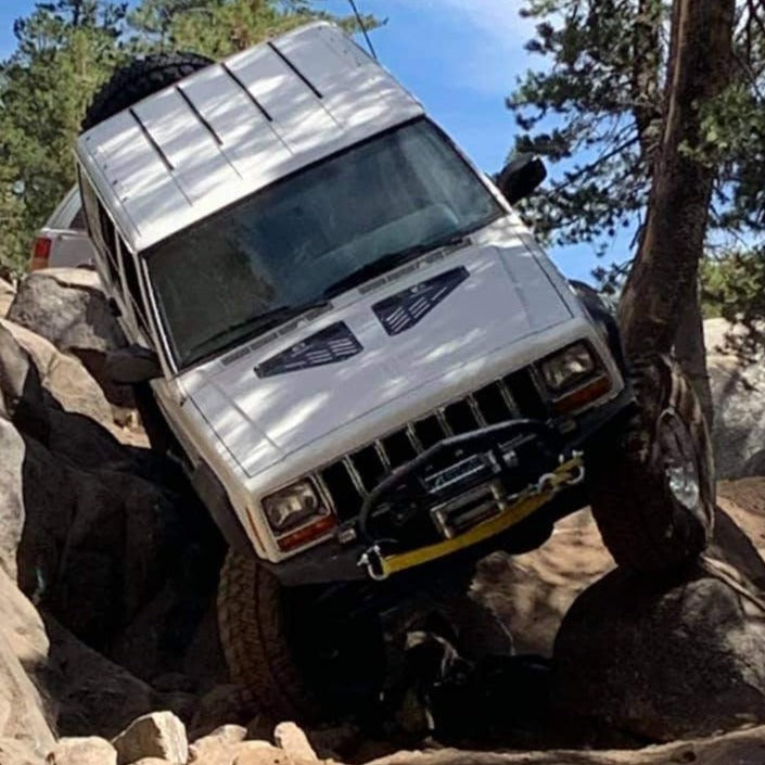 Load image into Gallery viewer, 1984-2004 Jeep Cherokee Grand Cherokee XJ ZJ WJ Universal Hood Vents
