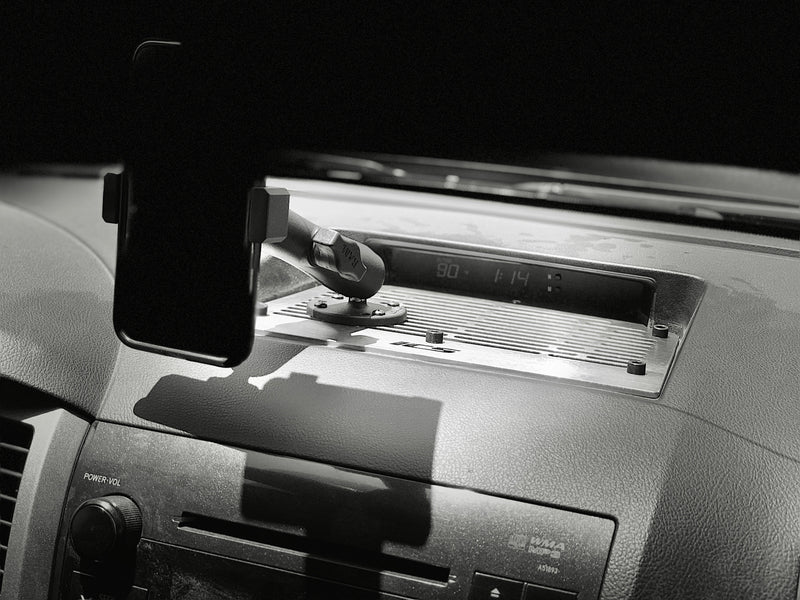 Load image into Gallery viewer, 2008-2017 Toyota Sequoia Dash Mount
