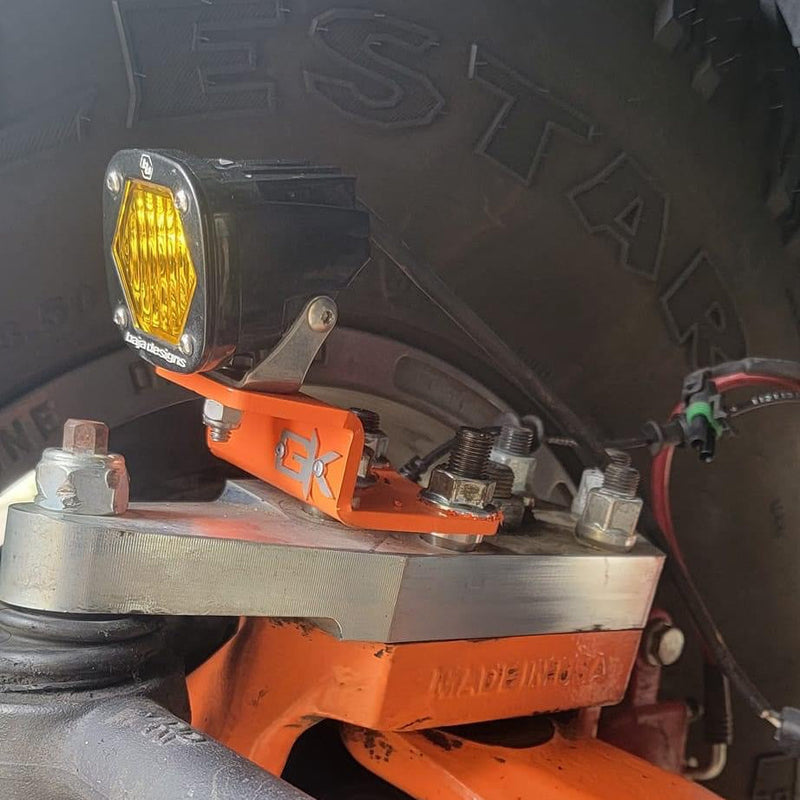Load image into Gallery viewer, Dana 60 "Kingpin" &amp; "Fusion 4x4" Steerable Knuckle Light Mounts
