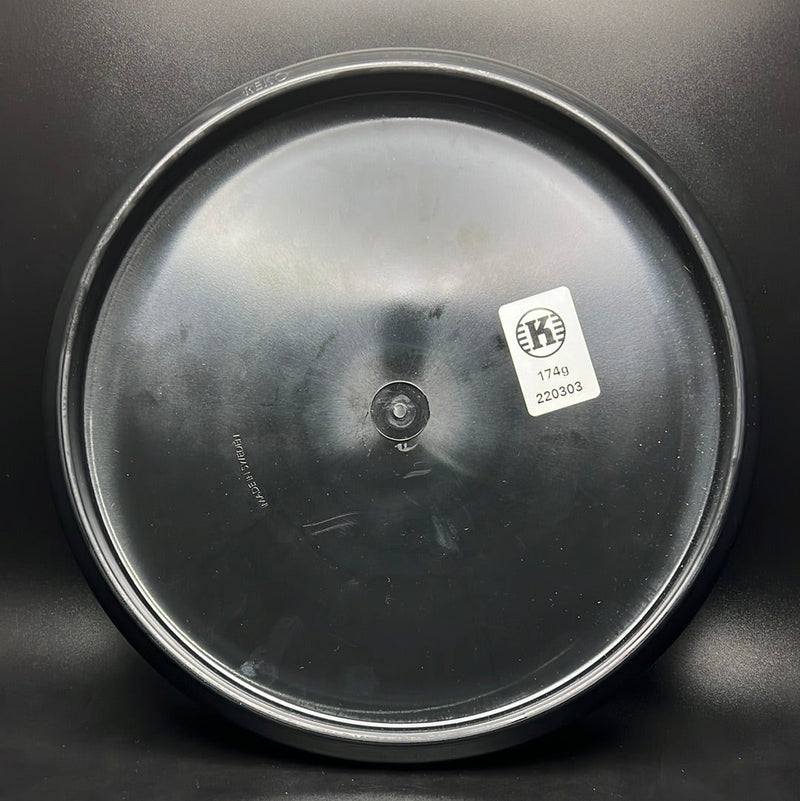 Load image into Gallery viewer, K1 Reko - All Black -  Limited Stockholm Stamp
