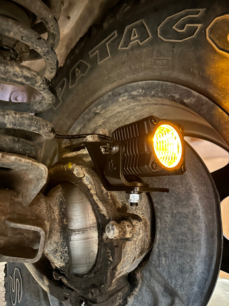 Load image into Gallery viewer, Toyota FJ80 Landcruiser Steerable Knuckle Pod Light Mounts (1990-1997)
