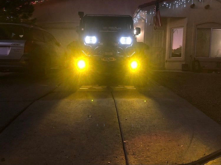 Load image into Gallery viewer, Jeep TJ XJ YJ ZJ Steerable Knuckle Pod Light Mounts (1984-2006 Wrangler/Cherokee)
