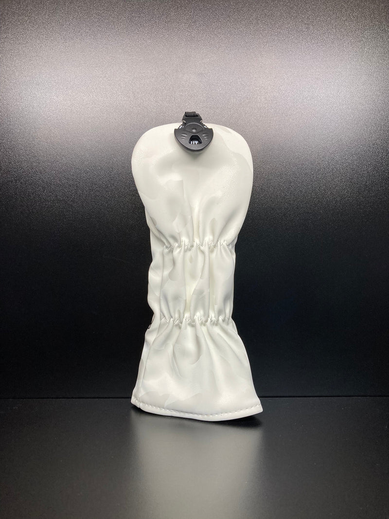 Load image into Gallery viewer, Skulls Headcover
