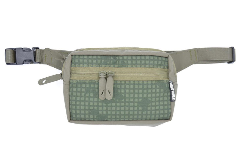 Load image into Gallery viewer, Low Profile EDC Fanny Pack
