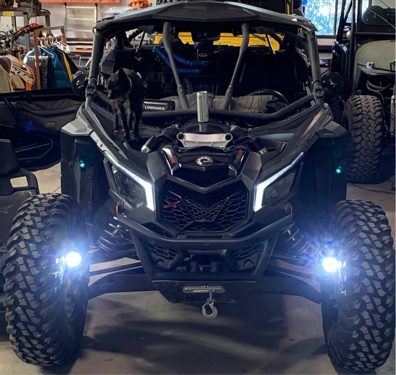 Load image into Gallery viewer, Can Am Maverick X3 Steerable Knuckle Pod Light Mounts (2017-2022)
