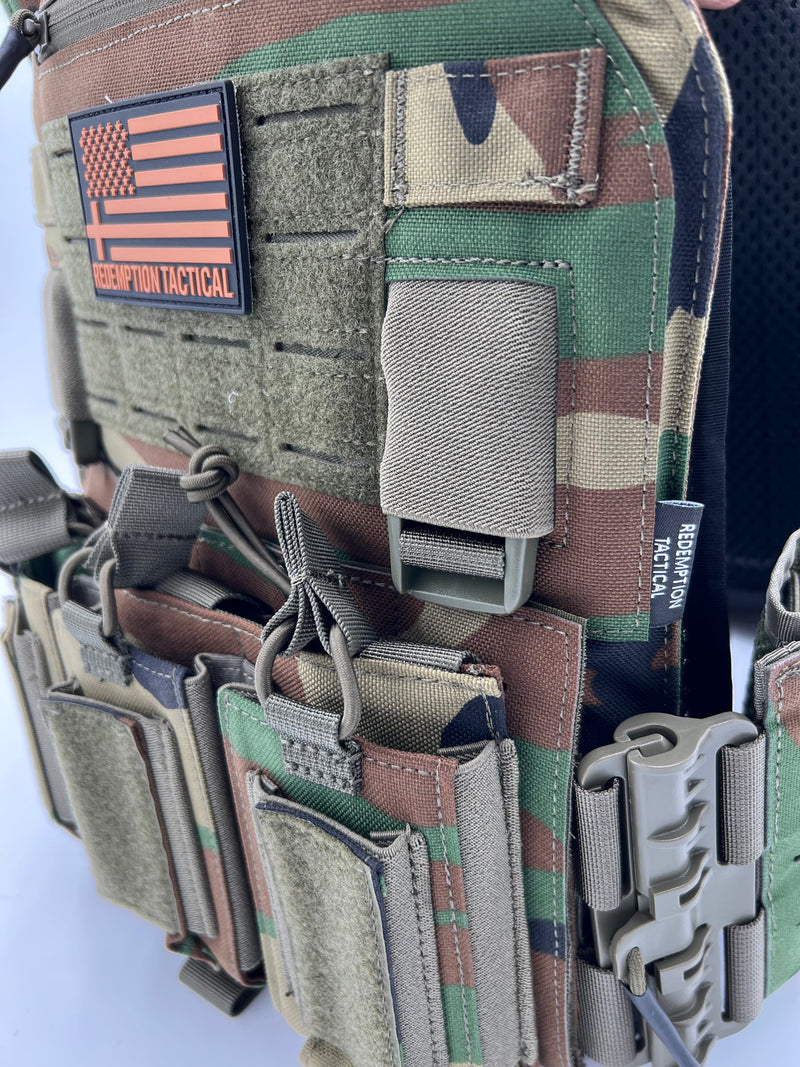 Load image into Gallery viewer, Redemption Tactical "CRUSADER 2.0"® V4 Vest

