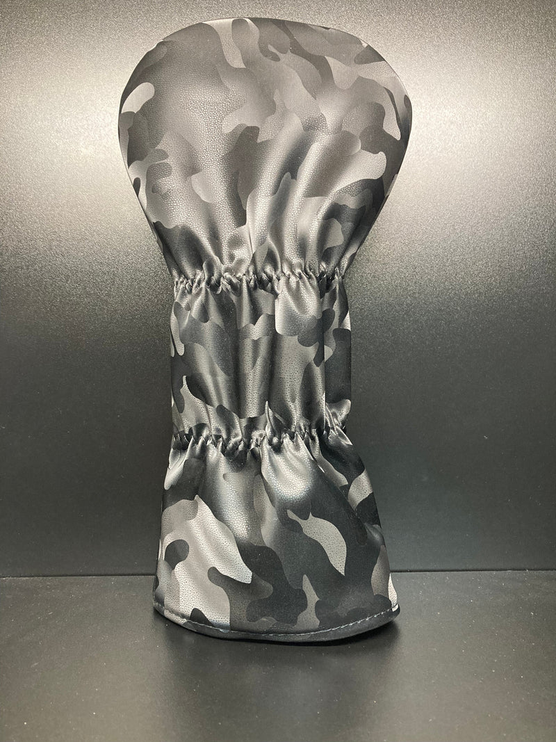 Load image into Gallery viewer, Skulls Headcover
