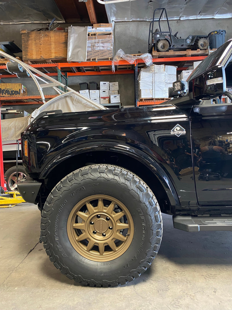 Load image into Gallery viewer, 2021+ Ford Bronco Ditch / Pillar Pod Mounts
