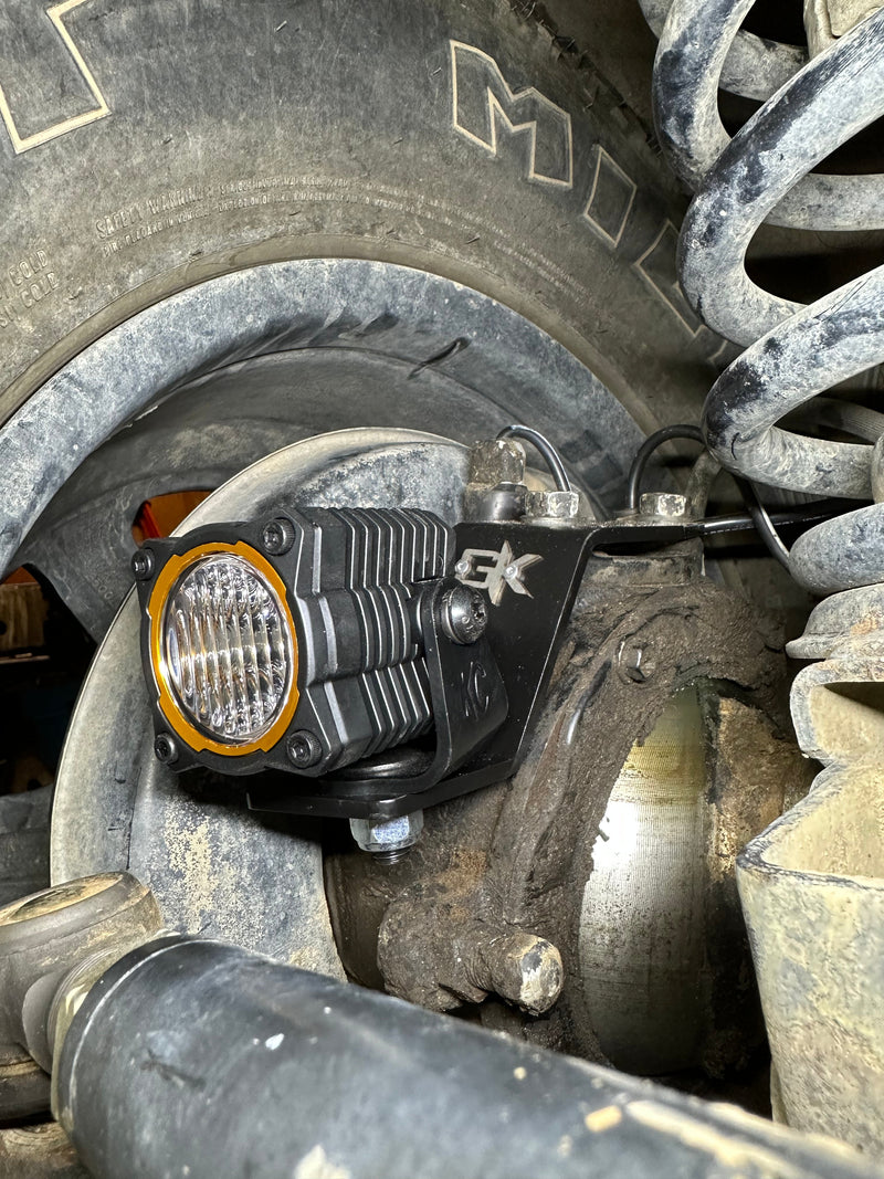 Load image into Gallery viewer, Toyota FJ80 Landcruiser Steerable Knuckle Pod Light Mounts (1990-1997)
