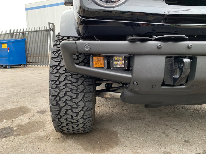 Load image into Gallery viewer, 2021+ Ford Bronco Dual Pod Fog Light Mounting Bracket
