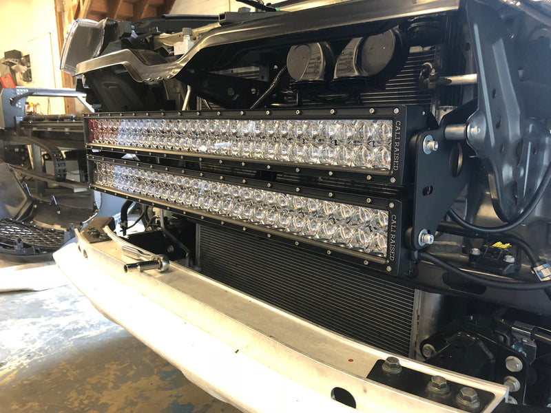 Load image into Gallery viewer, 32" Hidden Grille LED Light Bar Brackets Kit Fits 2014-2024 Toyota 4Runner
