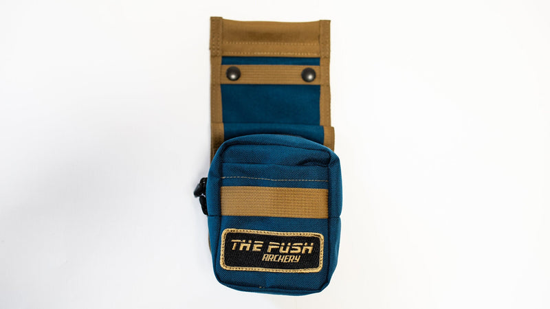 Load image into Gallery viewer, The Delta - Pocket Quiver
