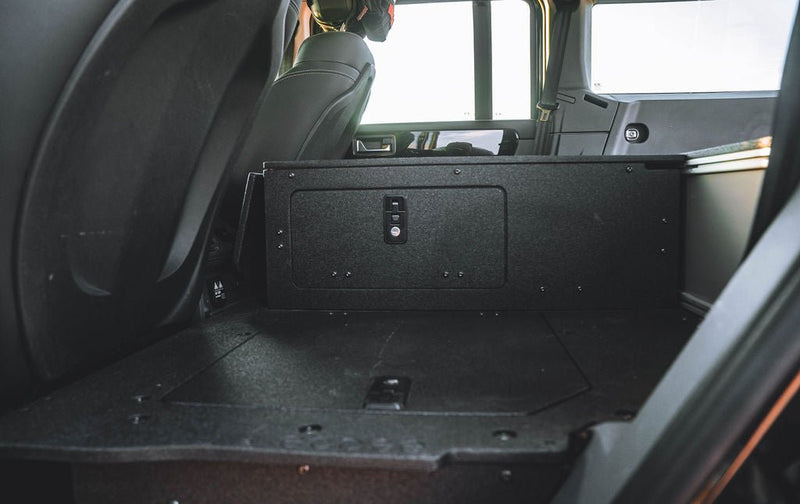 Load image into Gallery viewer, Ineos - Grenadier - 2024-Present - 1st Gen - Explore Series - Module Based Seat Delete
